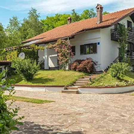 In - Istrien 51826 Villa