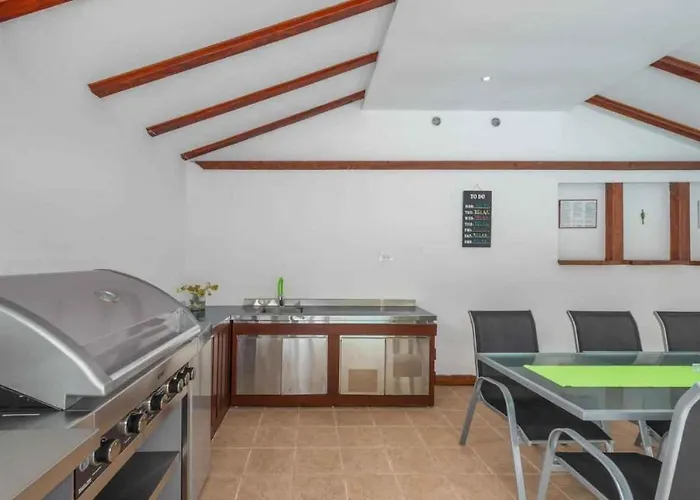 In - Istrien 51826 Villa